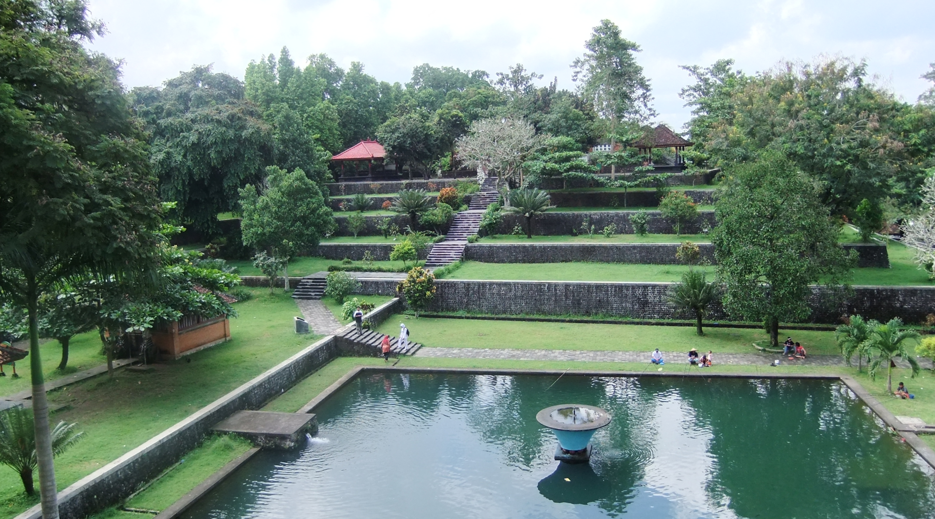 Taman Narmada | Segara Travel Lombok